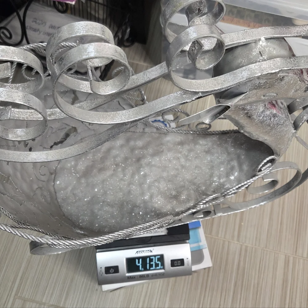 Silver Metal Reindeer Sleigh Christmas Holiday Decor‎ Centerpiece Vase Basket